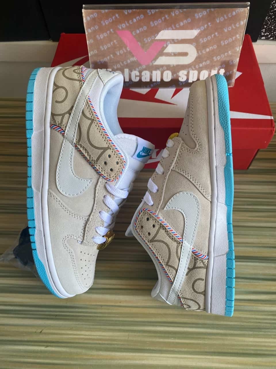 Dunk Low SE Barber Shop Grey DH7614-500