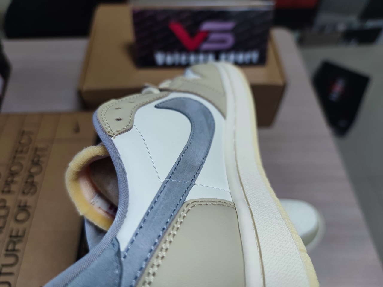 Jordan 1 Low x Off-White Custom CZ0790 102