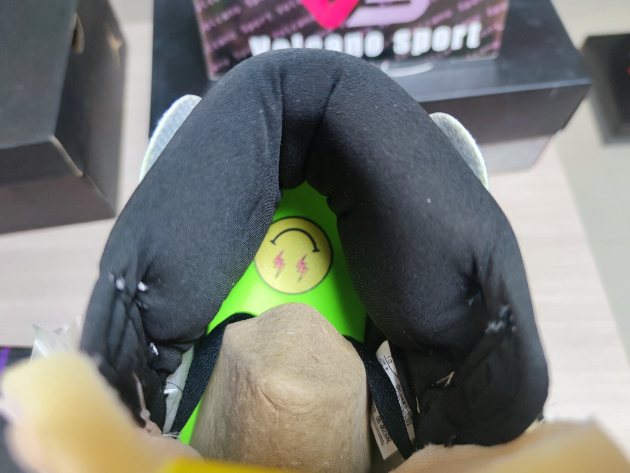 J Balvin x Jordan 1 High OG DC3481 900