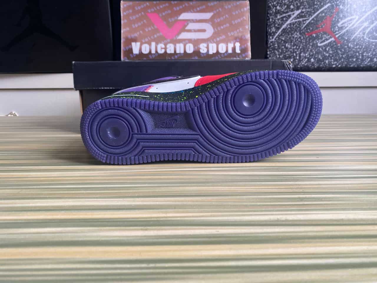 Nike Air Force 1 Low What The LA CT1117-100