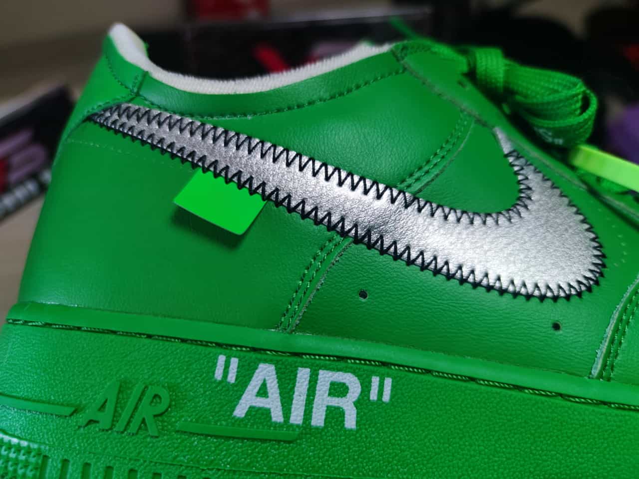 Off-White™ x Air Force 1 Low Light Green Spark DX1419 300