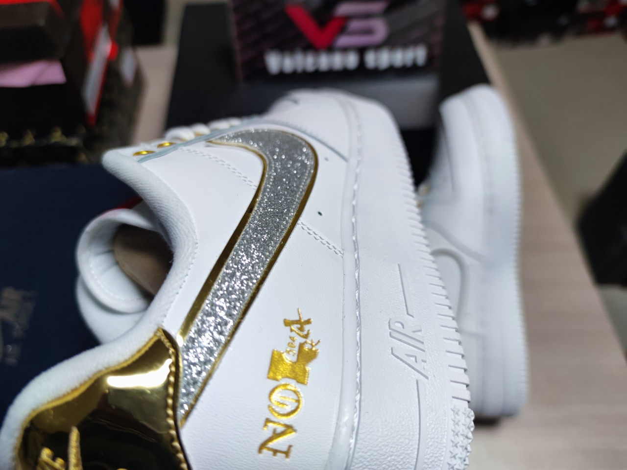 Air Force 1 Low '07 LV8 NOLA (GS) DZ5292-100