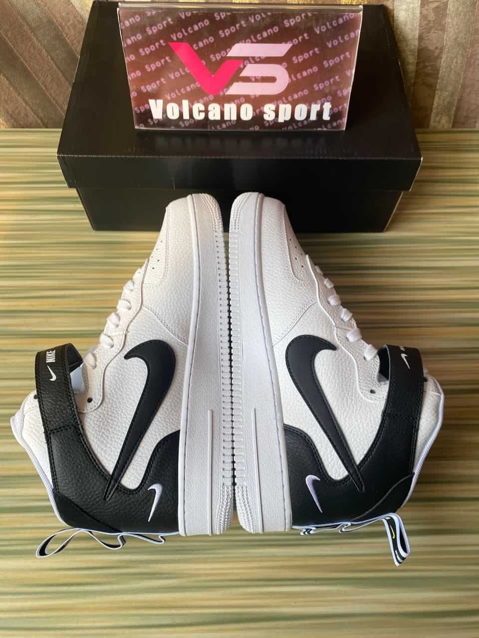 Air Force 1 Mid Utility White Black 804609-103