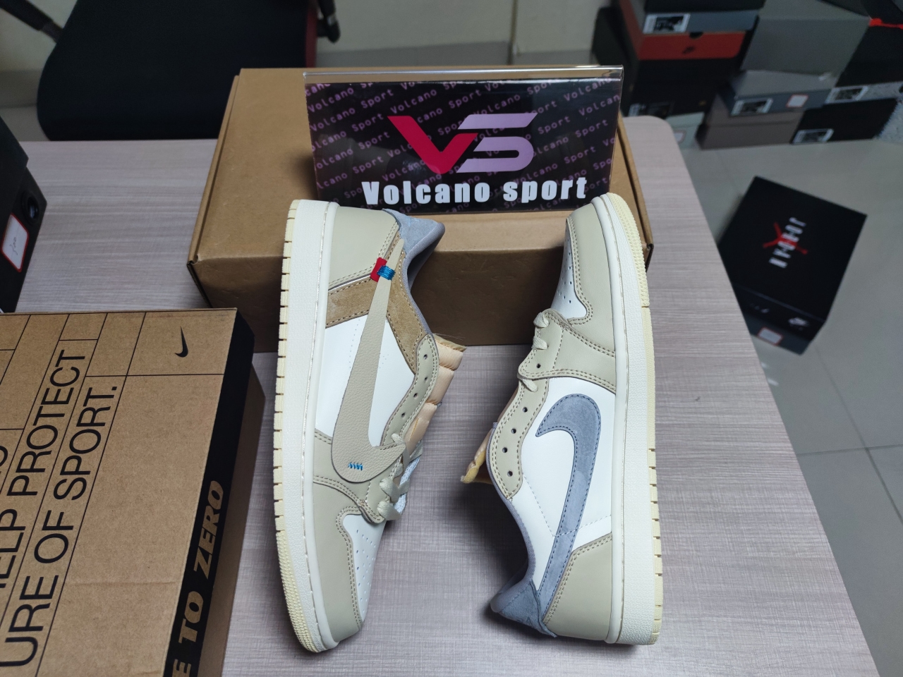 Jordan 1 Low x Off-White Custom CZ0790 102