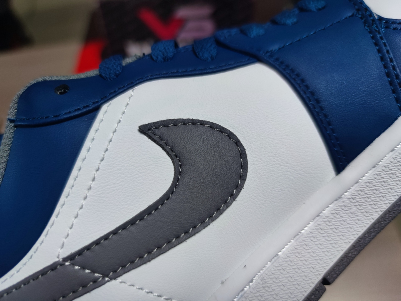 Air Jordan 1 Low “Purple Black” 553558 412