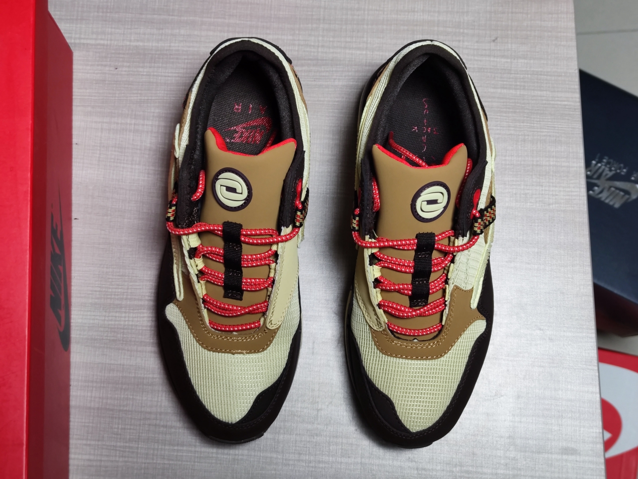 Air Max 1 Travis Scott Cactus Jack Baroque Brow DO9392 200