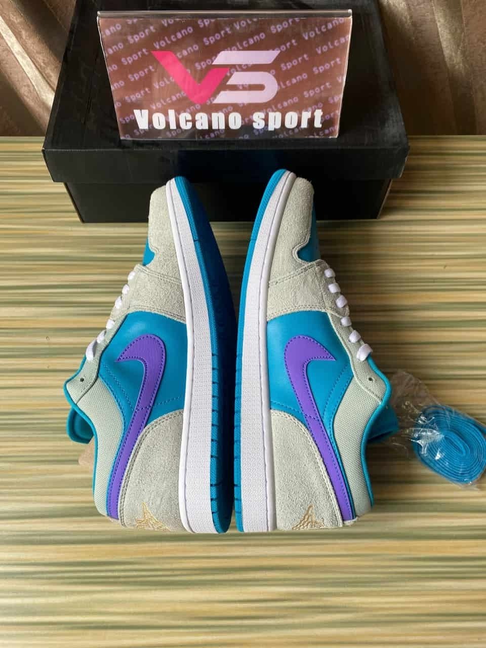 Jordan 1 Low SE Pistachio Frost Aquatone DX4334-300
