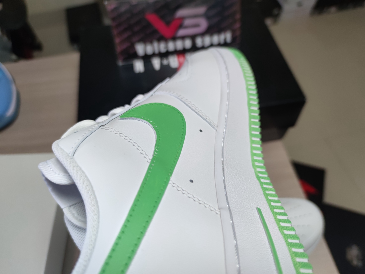 AIR FORCE 1 '07 White green