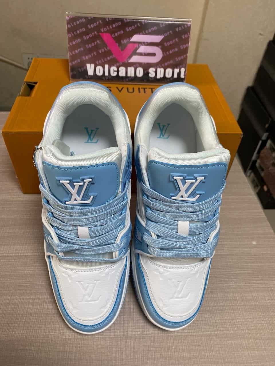 LV low Trainer Sky blue