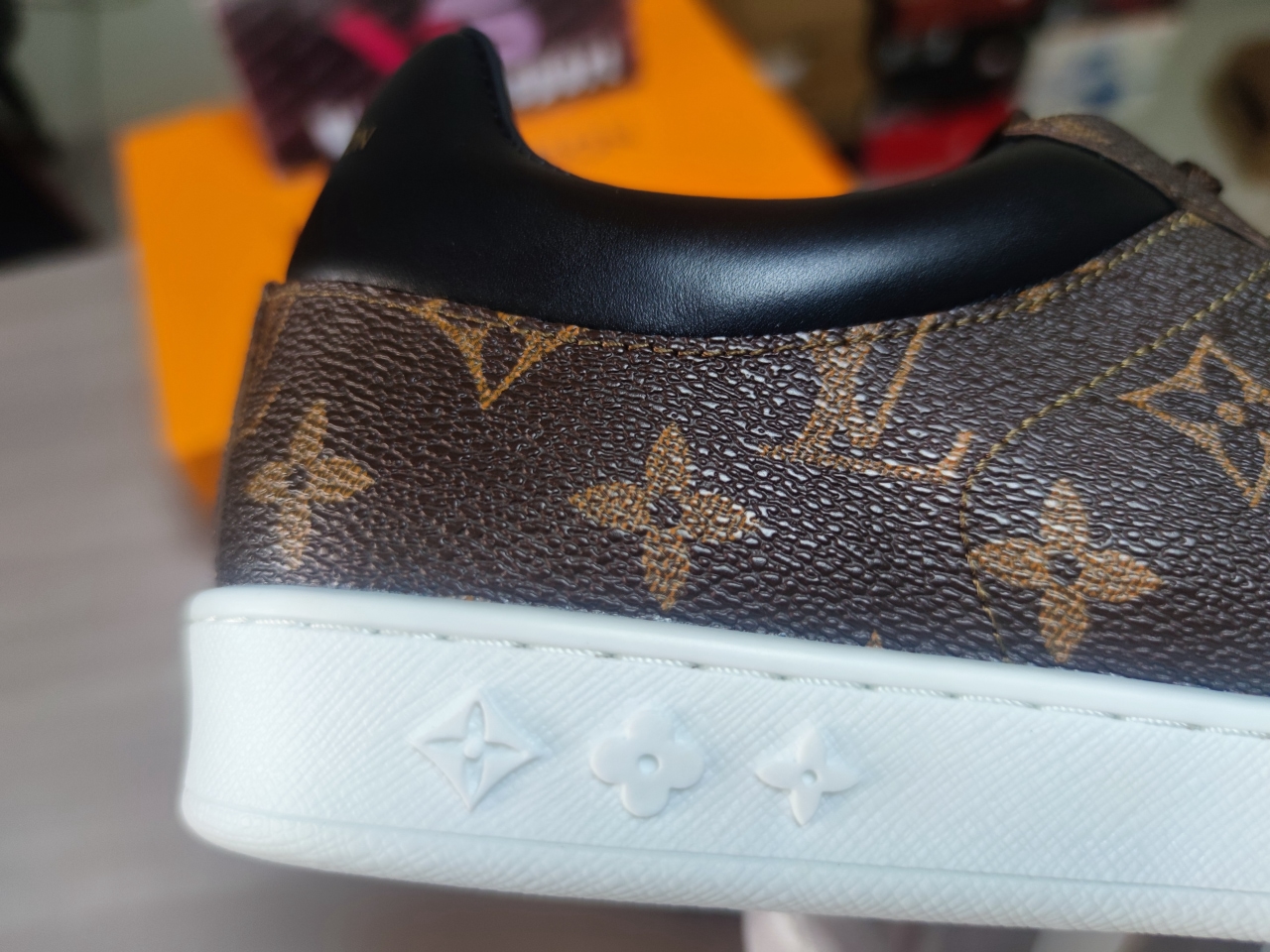 LV classic print shoes