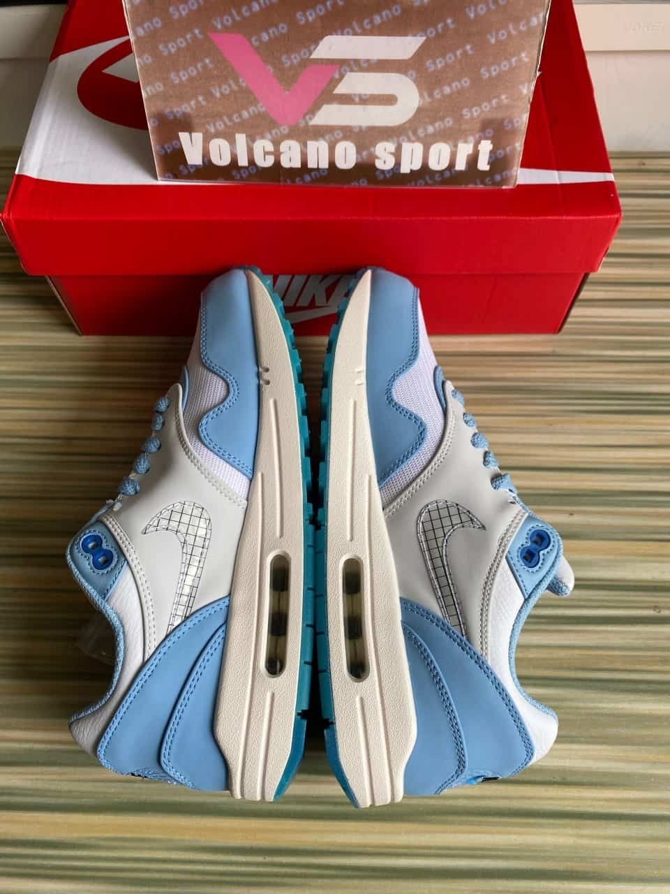 Air Max 1 Premium Blueprint DR0448-100