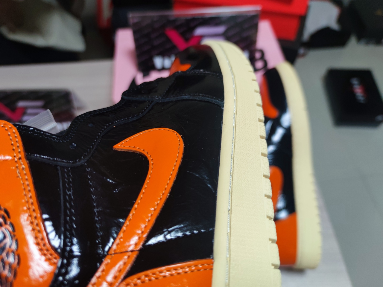 Jordan 1 Retro High Shattered Backboard 3.0 555088 028