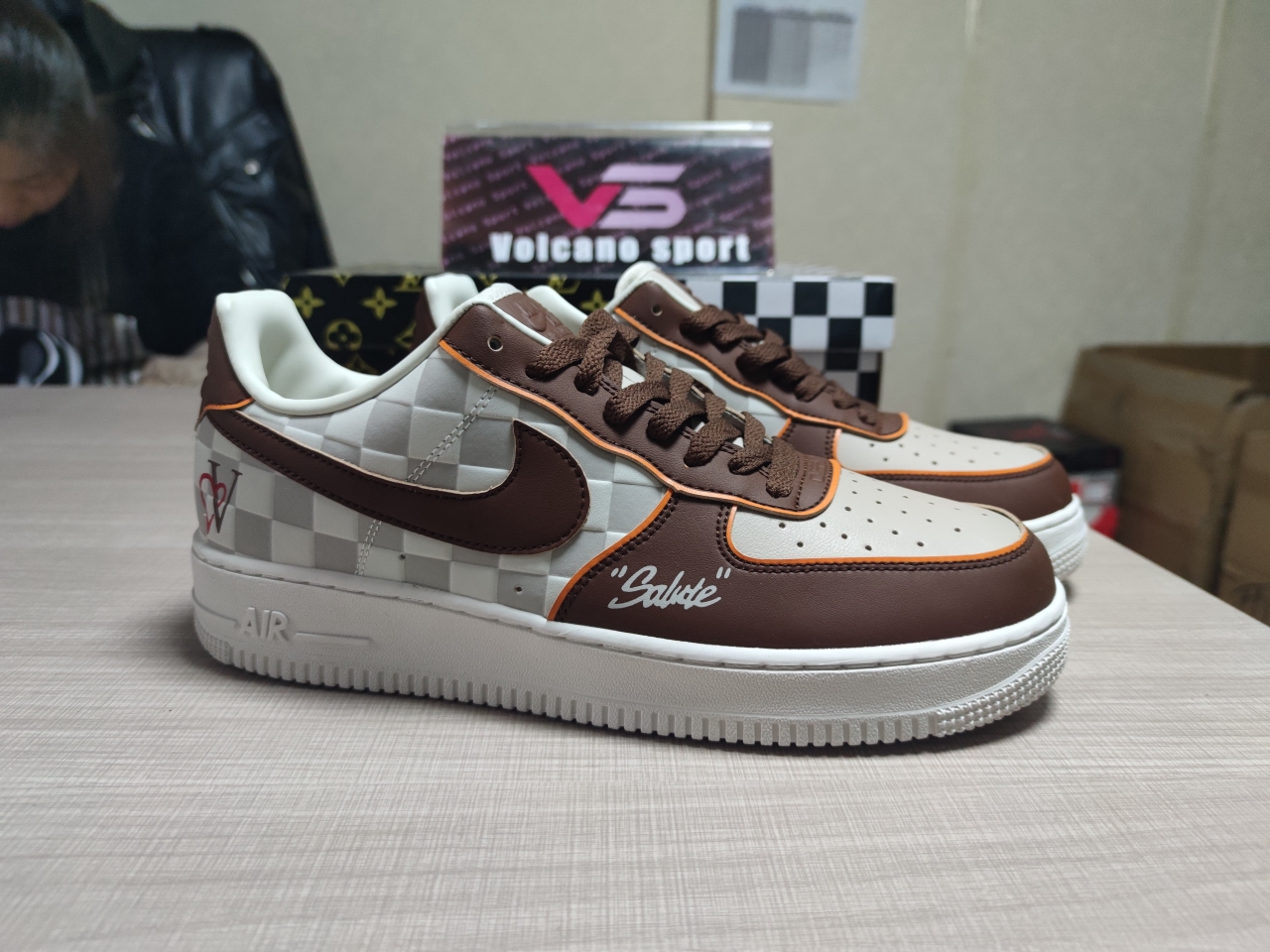 LV x Air force 1 AQ4297 001