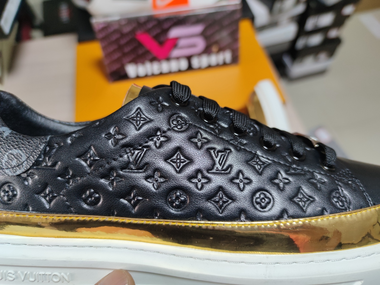 Louis Vuitton mens shoes