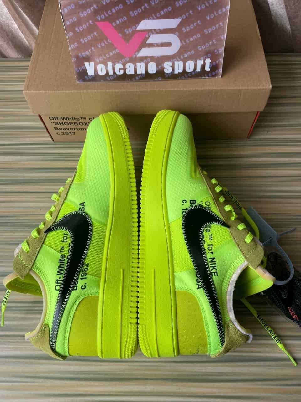 Nike Air Force 1 Low Off-White Volt AO4606-700