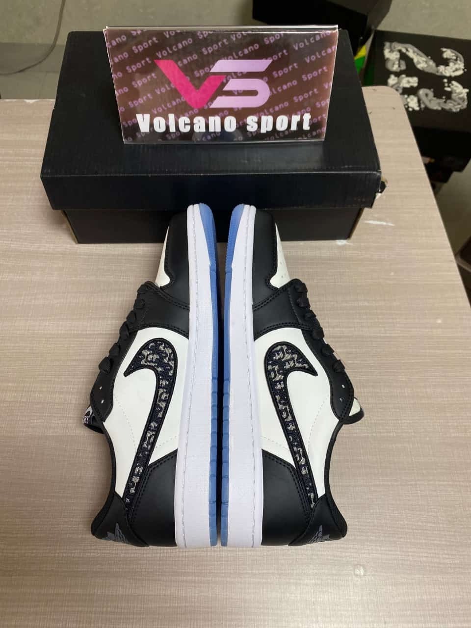 Di0r x Jordan 1 Low CN8608-006