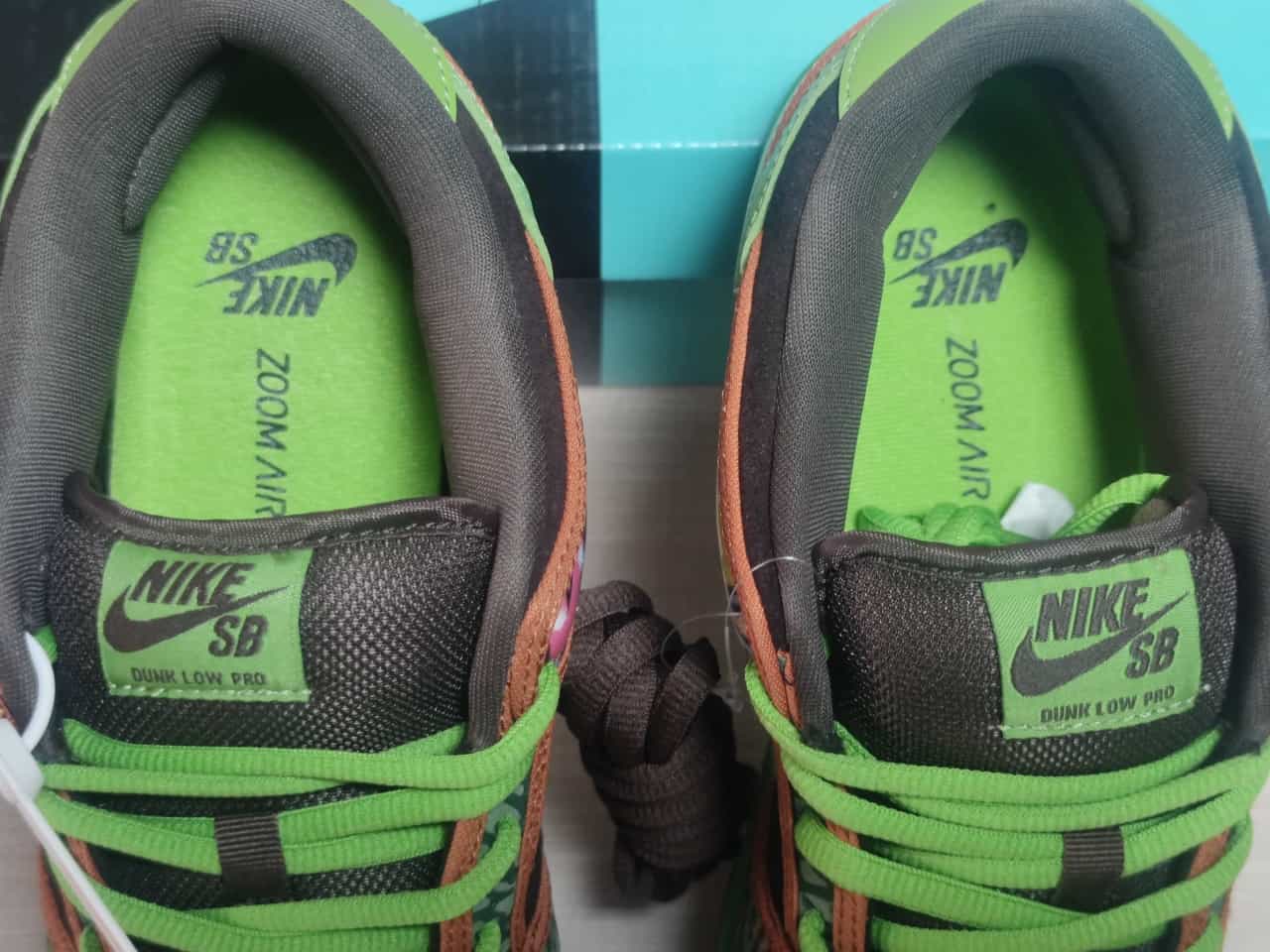 SB Dunk Low De La Soul 789841 332