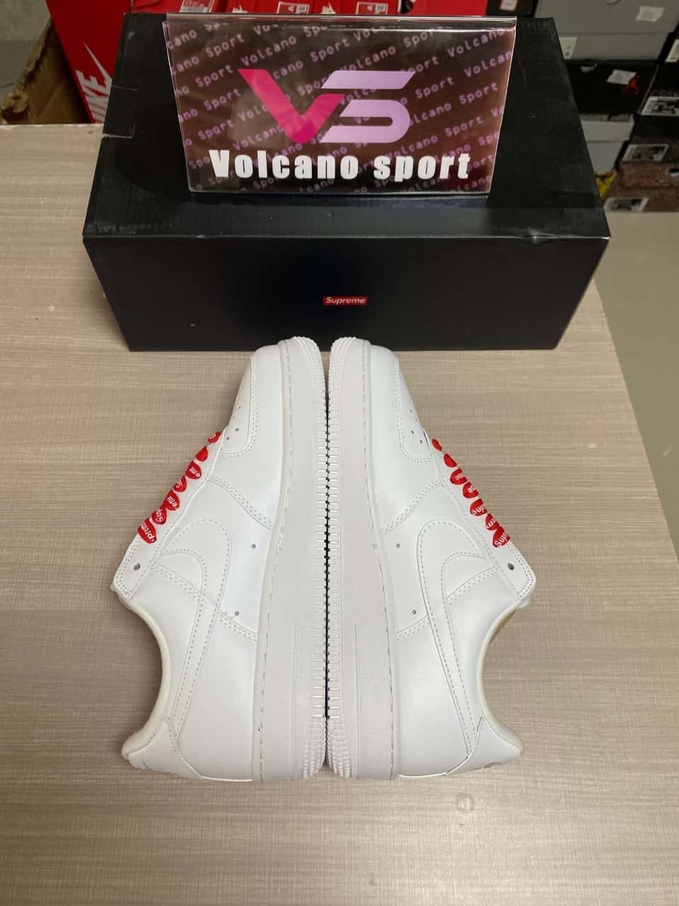 Nike Air Force 1 Low 