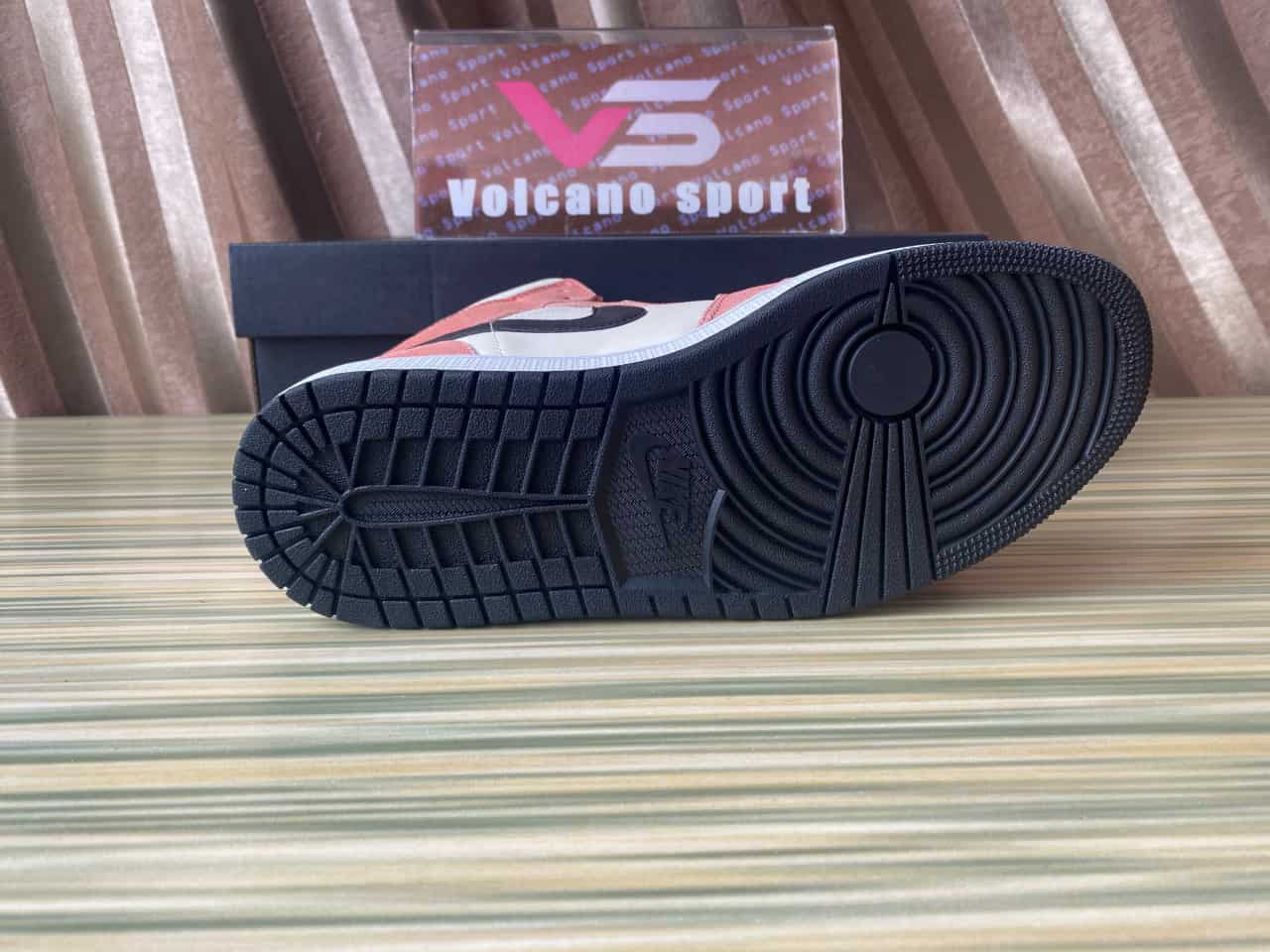 Jordan 1 Mid SE Orange Suede DV1336-800