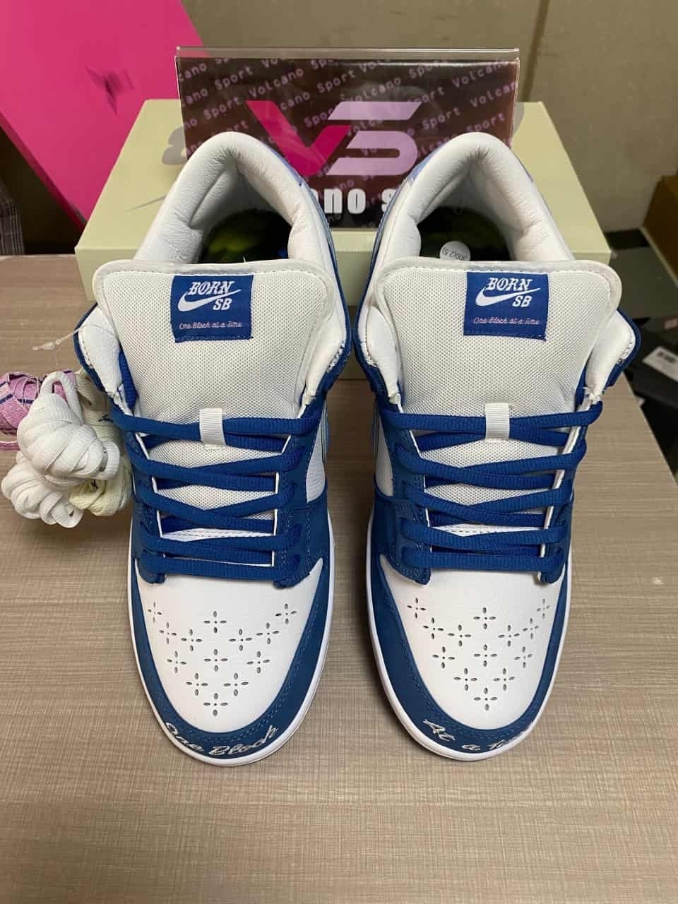 Nike SB Dunk Low Born X Raised One Block At A Time FN7819-400