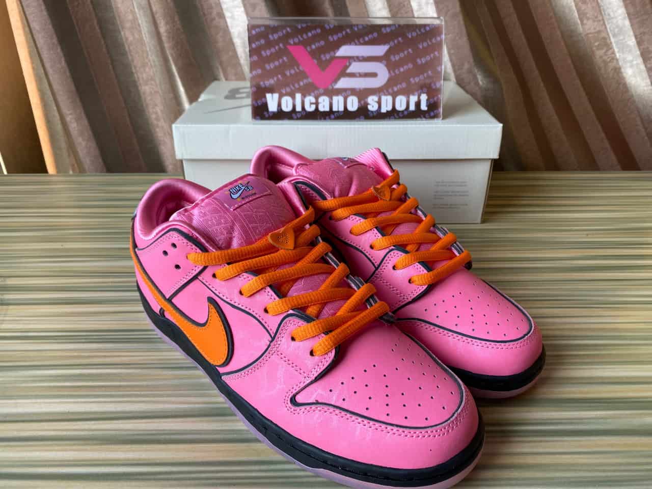 Nike SB Dunk Low The Powerpuff Girls Blossom FD2631-600