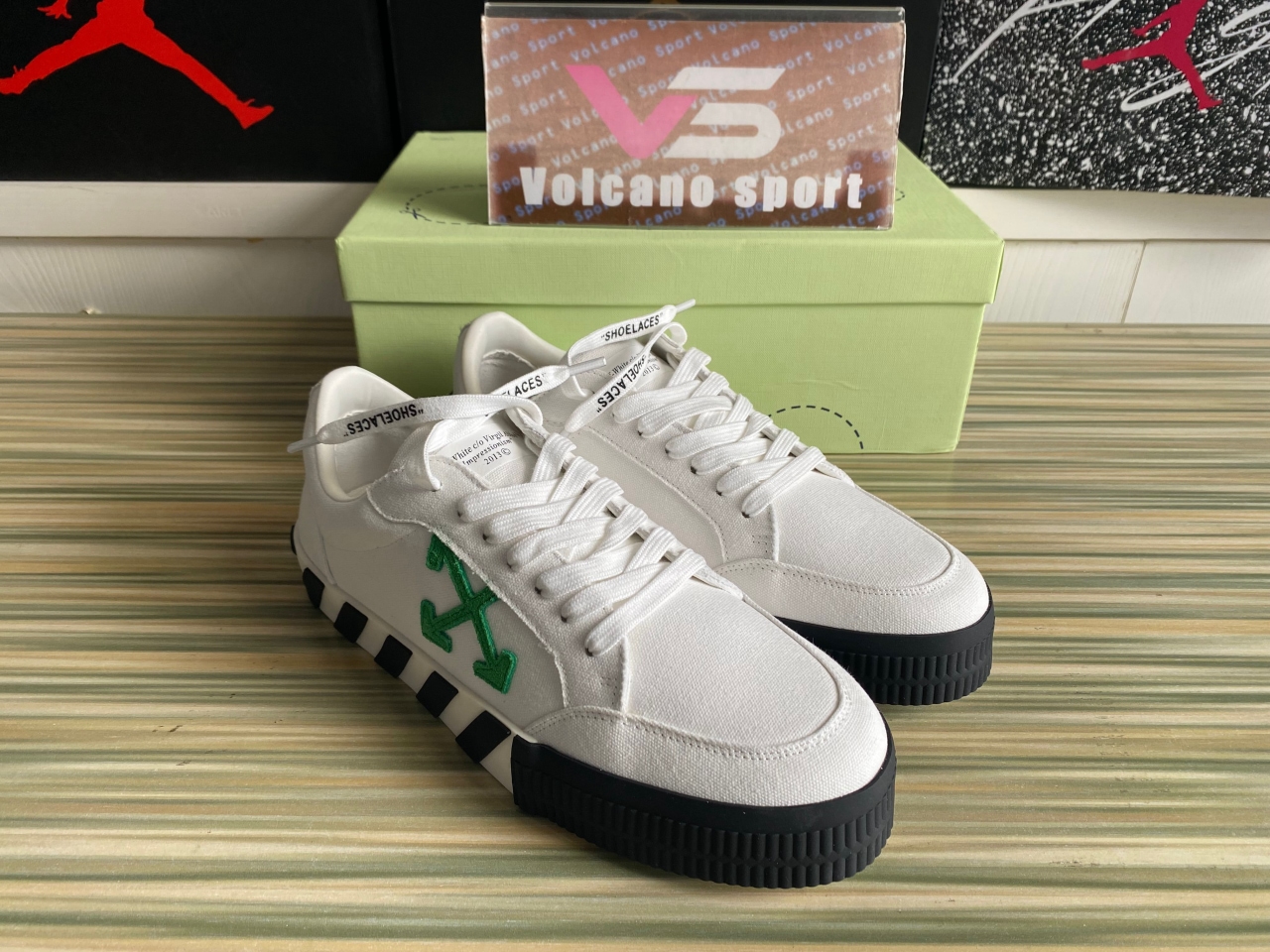 Off-White Vulc Low Canvas White Green