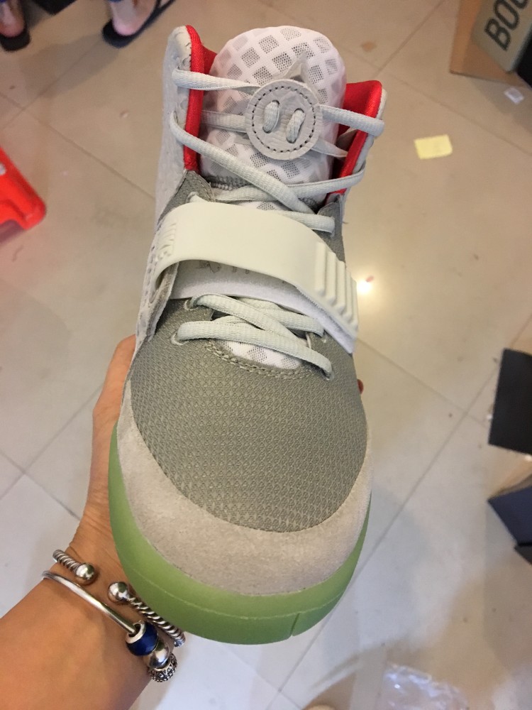 Nike Air Yeezy 2 Pure Platinum