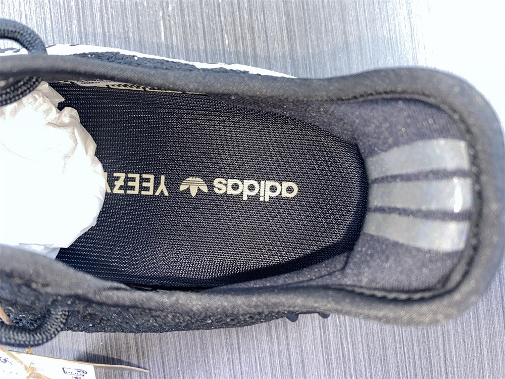 Yeezy Boost 350 V2 Core Black White