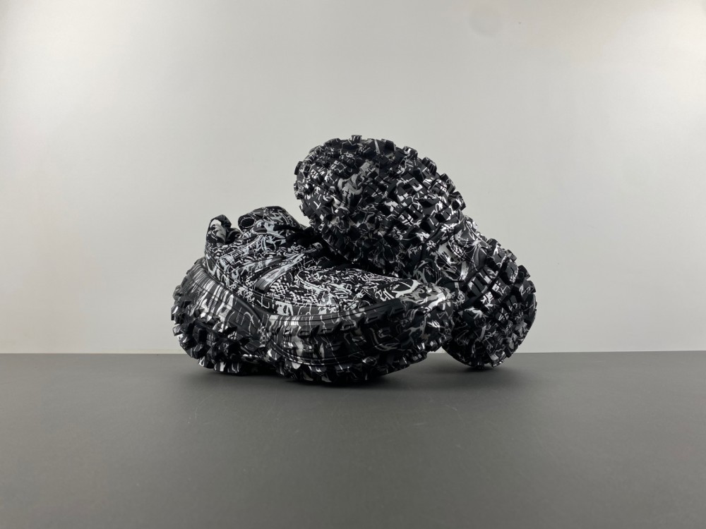 Balenciaga 685613-W2RG1 9015