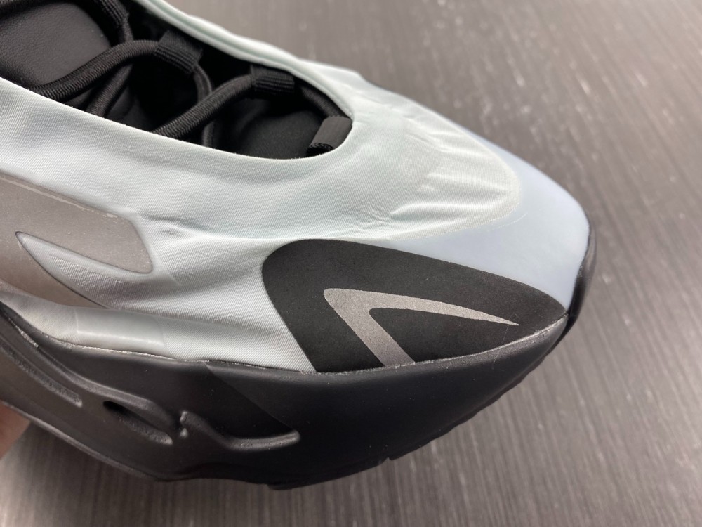 adidas Yeezy Boost 700 MNVNBlue Tint