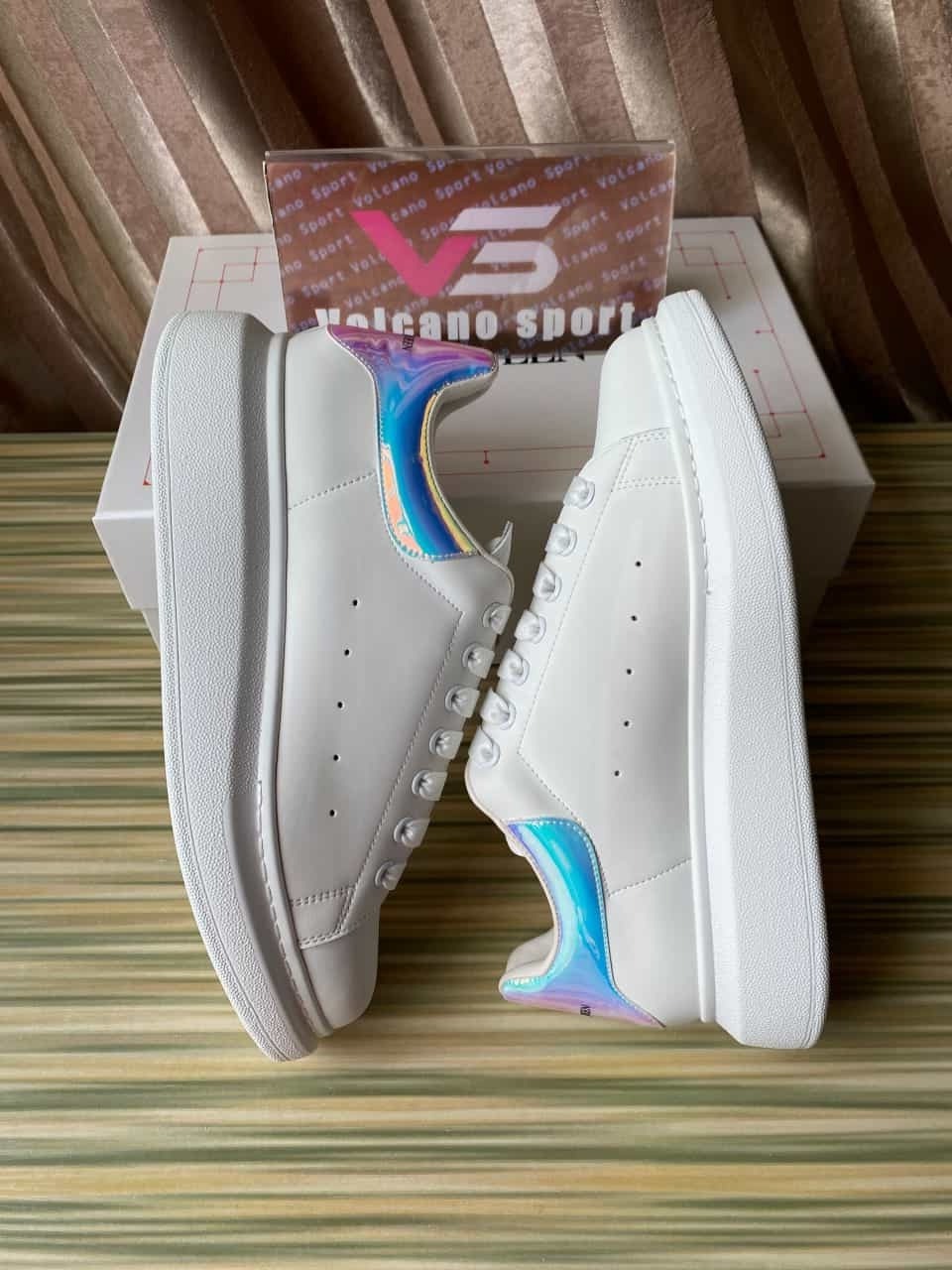 Alexander McQueen Larry Low top Sneakers White Lace