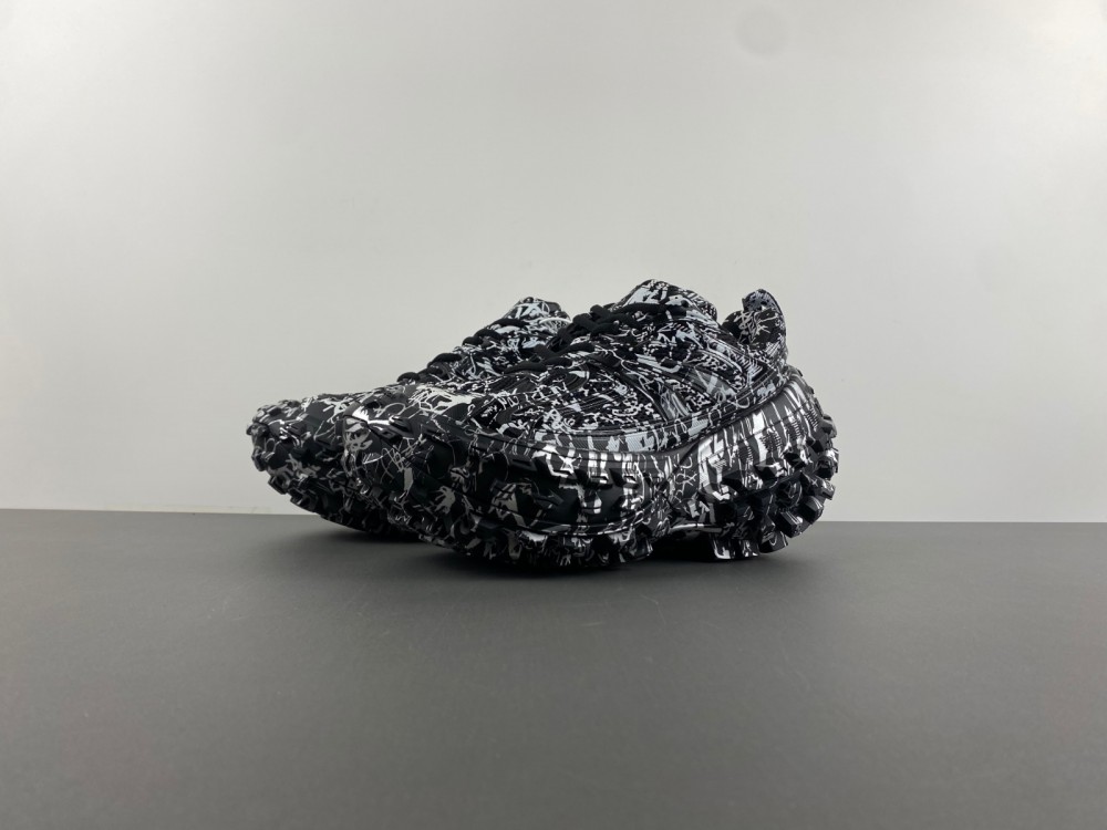 Balenciaga 685613-W2RG1 9015