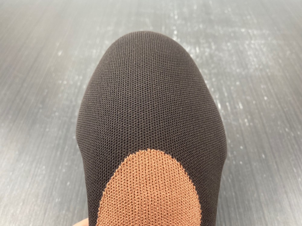 Yeezy Knit RNR Stone Carbon