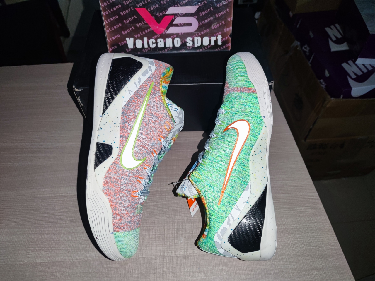 ZOOM KOBE IX 678301 904