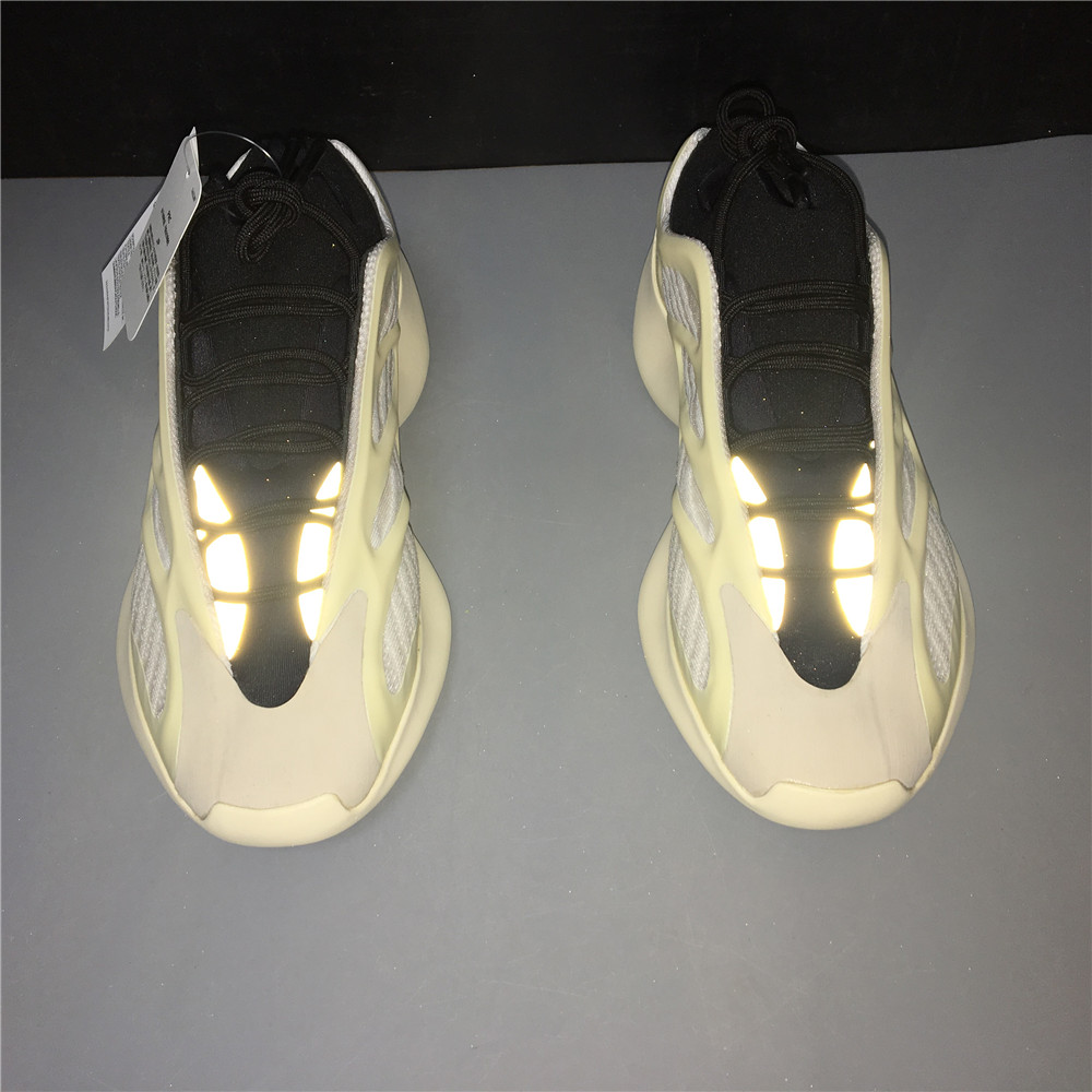 adidas Yeezy 700 V3Azael