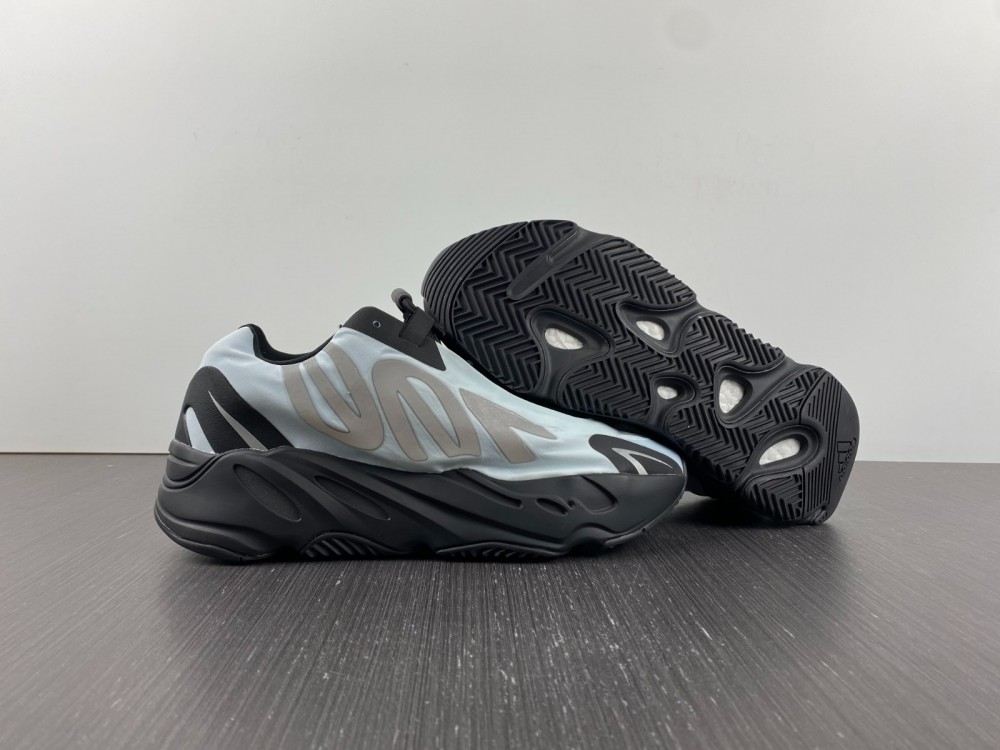 adidas Yeezy Boost 700 MNVNBlue Tint