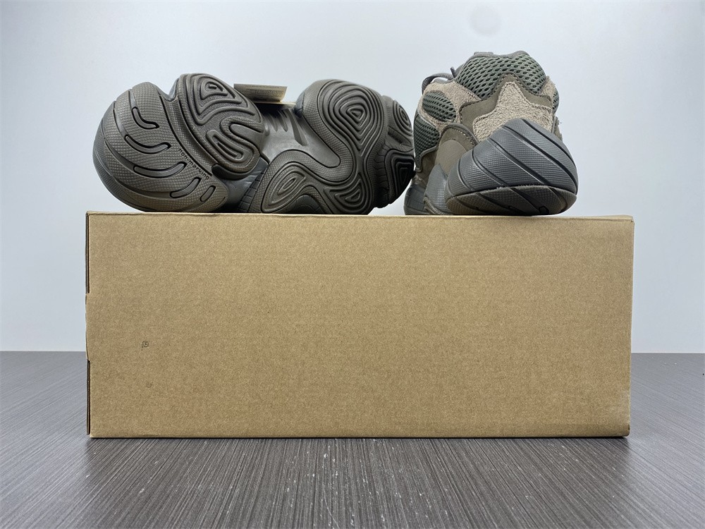 adidas Yeezy 500Clay Brown