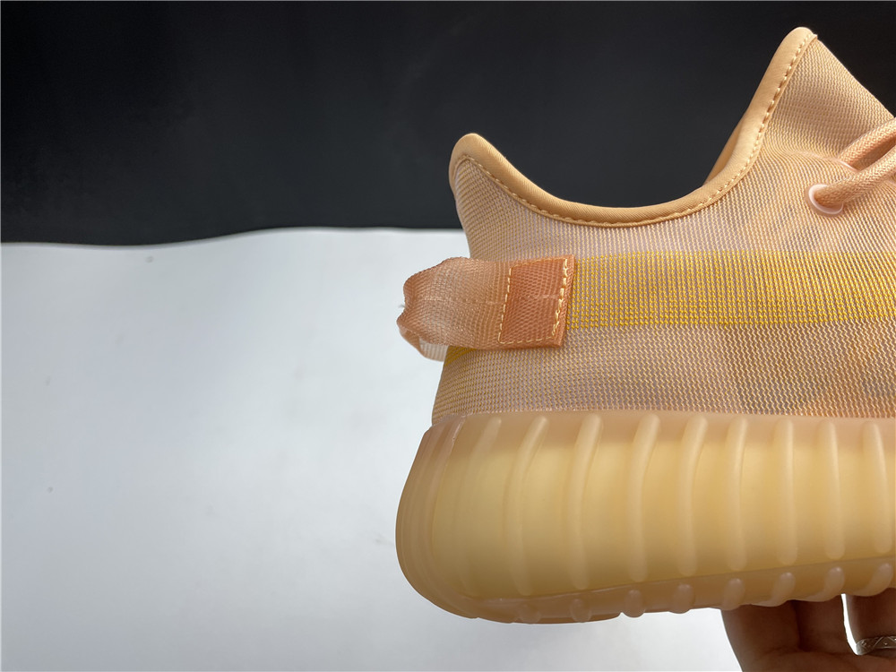 Yeezy Boost 350 V2 Mono Clay