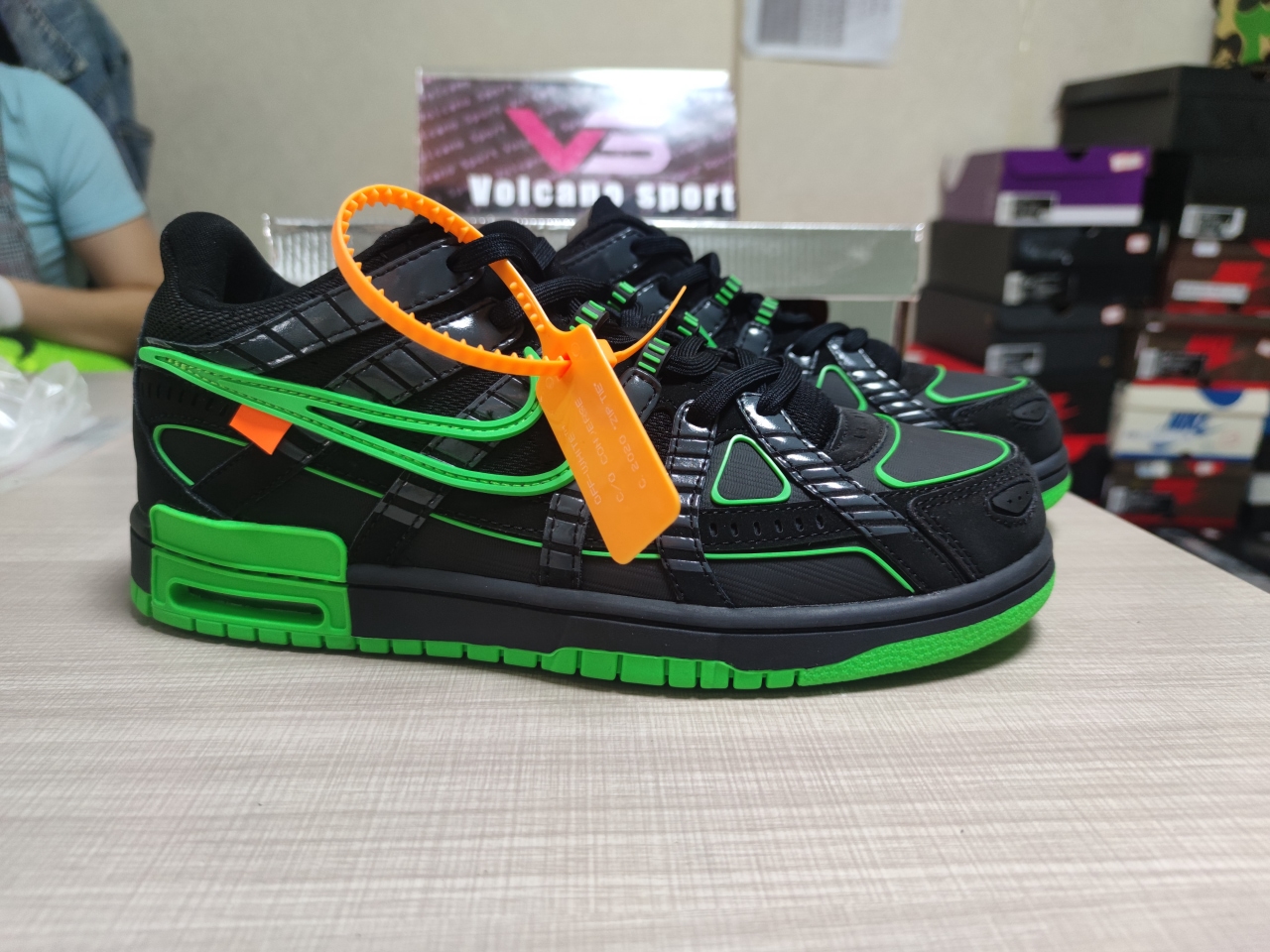 Air Rubber Dunk Off-White Green Strike CU6015-001