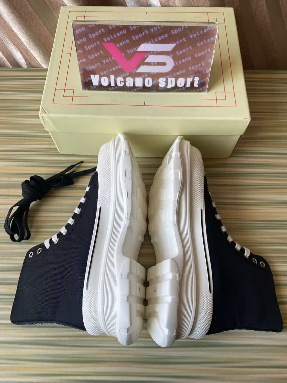 Alexander McQueen Tread Slick Lace Up Boot Black White