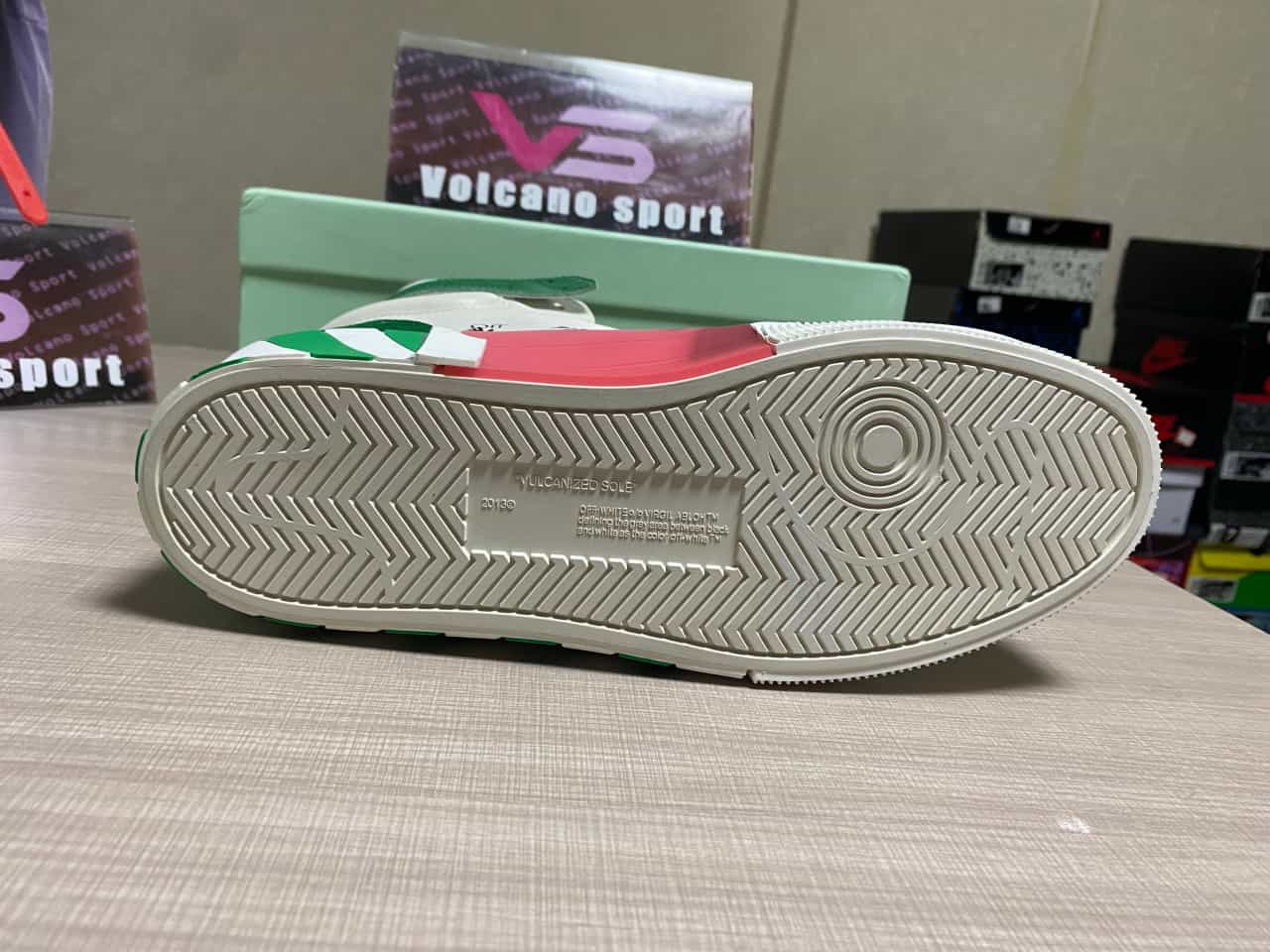 OFF-WHITE Vulcanized White and green High-Top