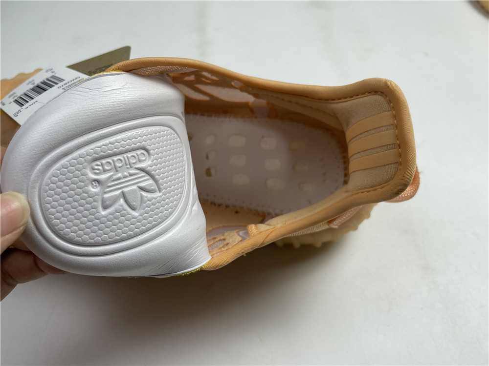 Yeezy Boost 350 V2 Mono Clay