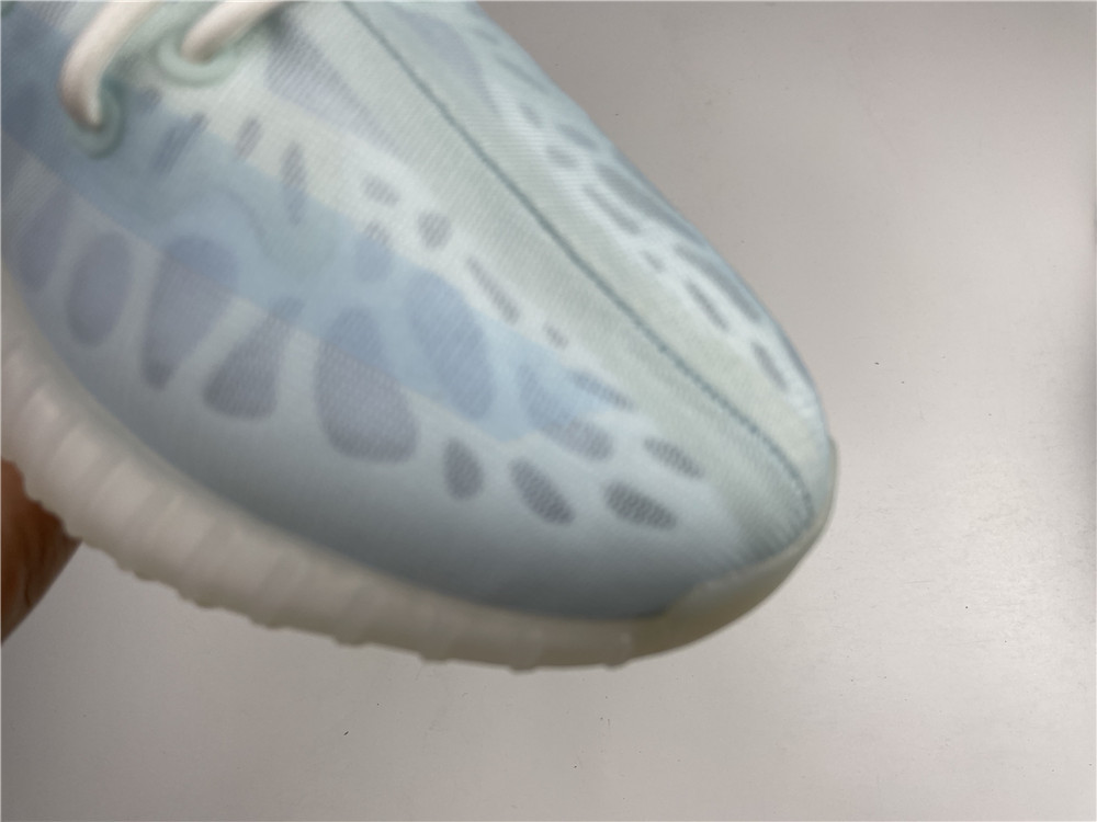 Yeezy Boost 350 V2 Mono Ice