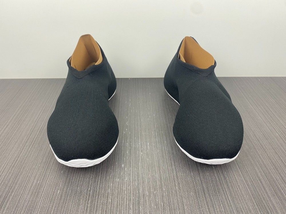 Yeezy Knit RNR Sulfur Black and White