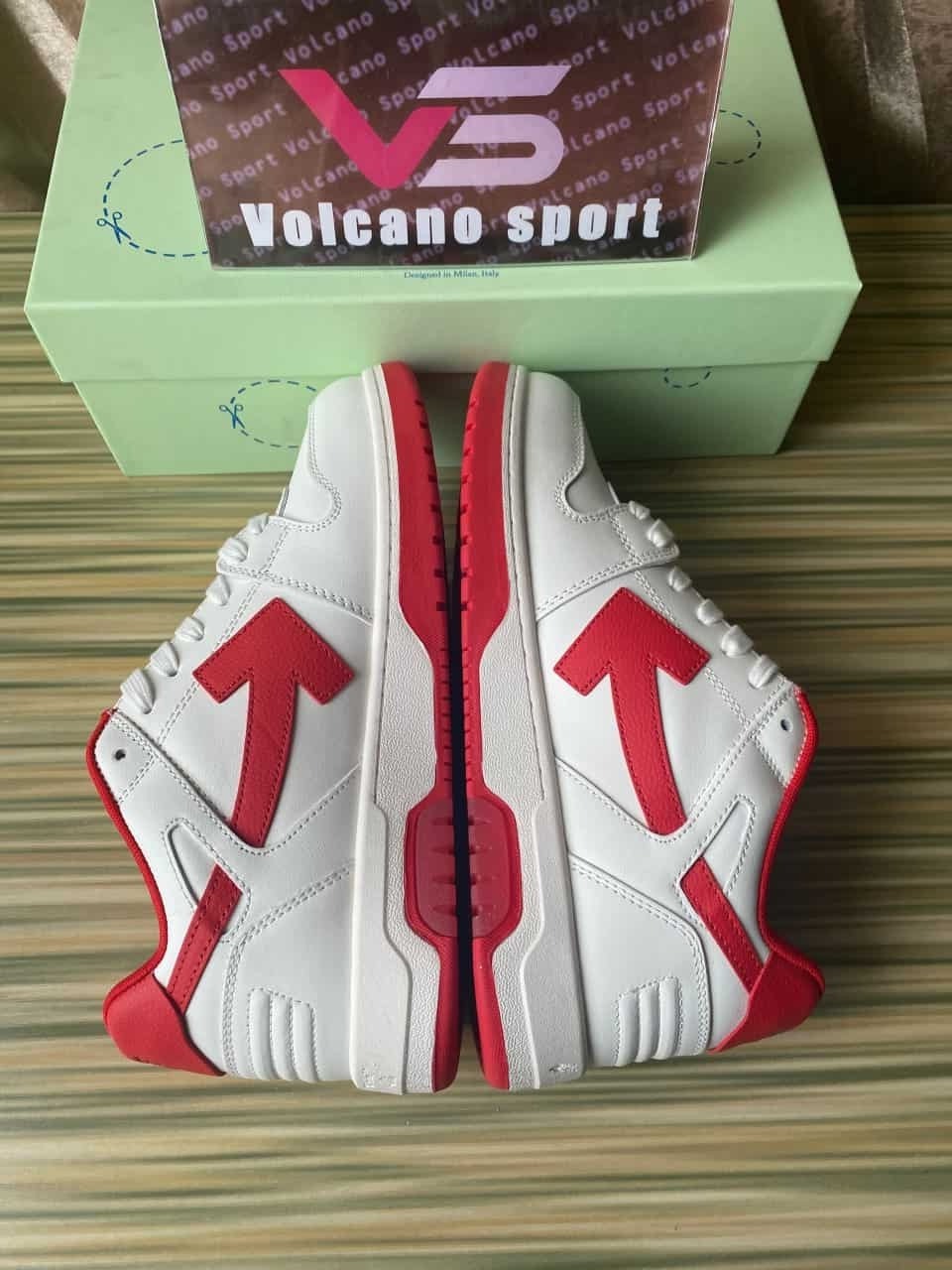 OFF-WHITE Out Of Office 