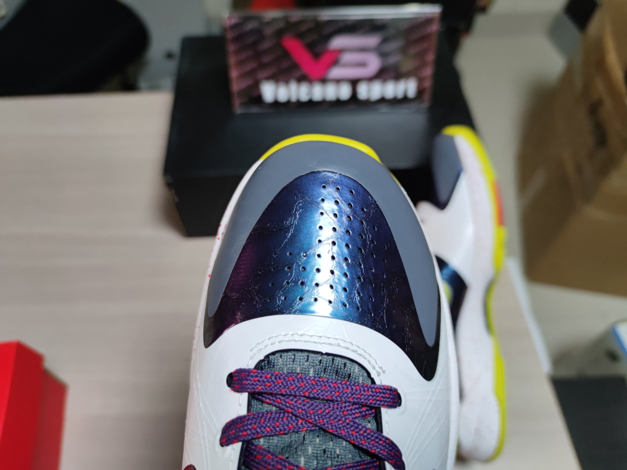 Kobe 6 Protro Grinch CD4991 100