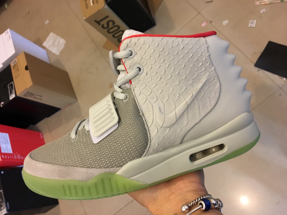 Nike Air Yeezy 2 Pure Platinum