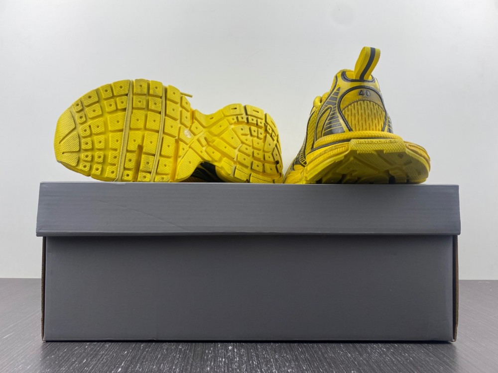 Balenciaga 3xl Sneakers in Yellow for Men