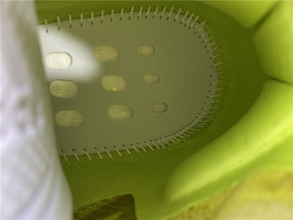 adidas Yeezy Boost 380Hylte