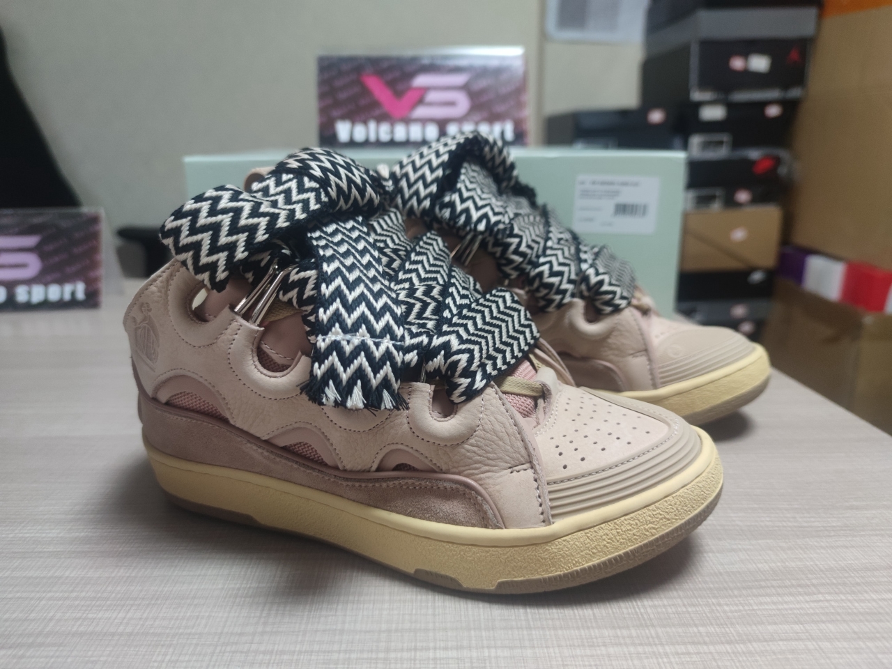 Lanvin Leather Curb Pink1